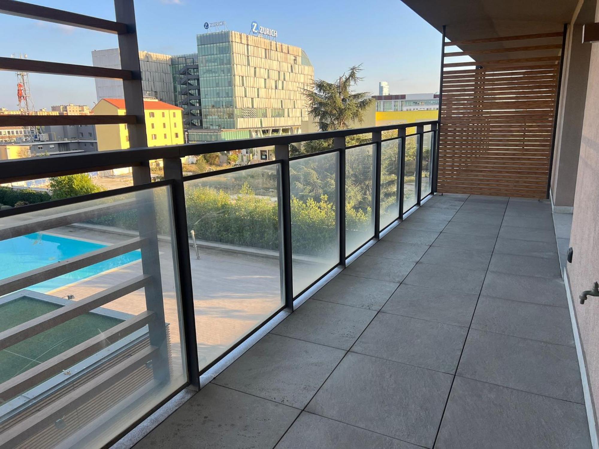 Giax Tower Premium Modern Milanese Flat With Gym Pool View & Box *
