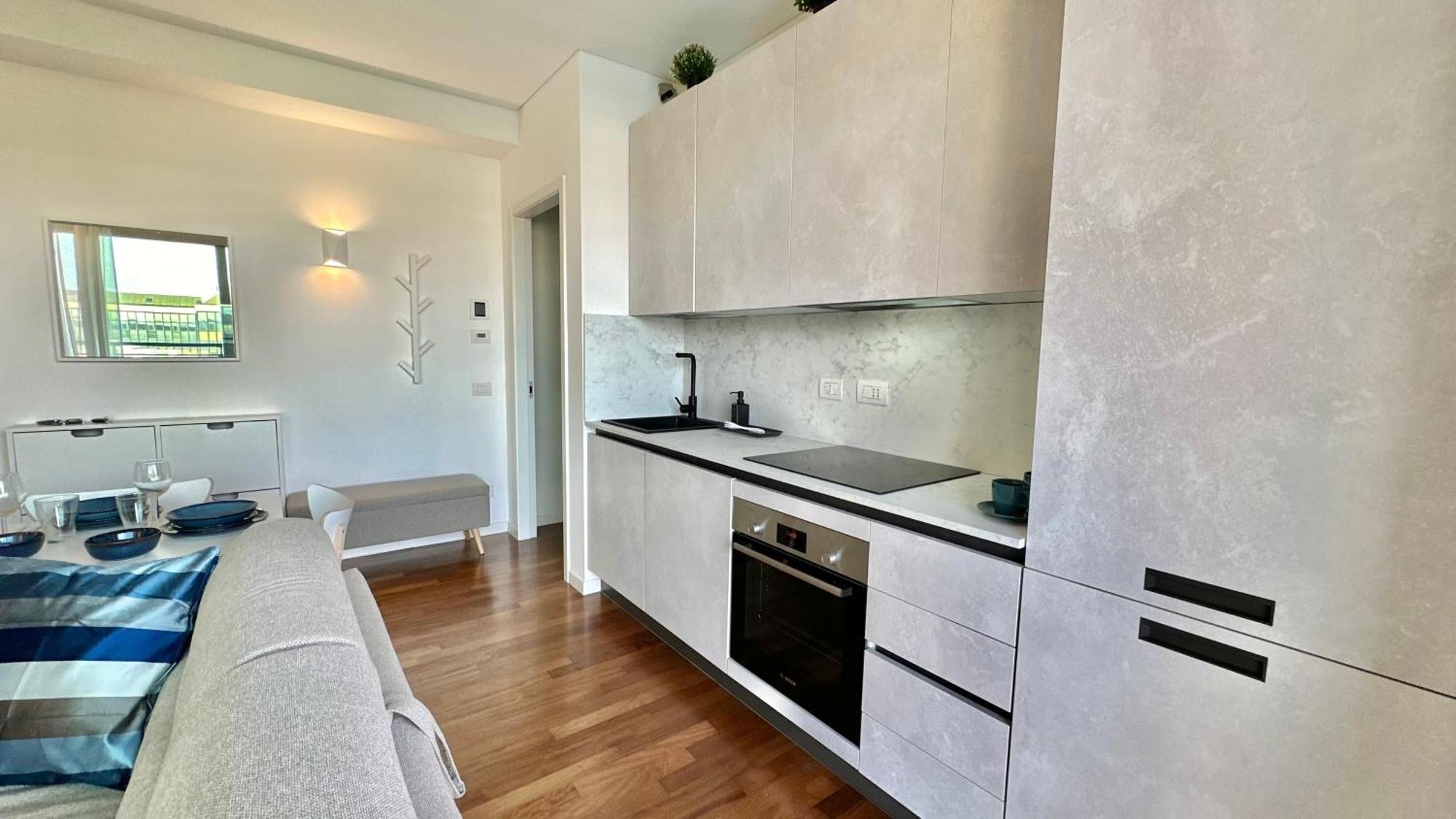 Appartement Giax Tower Premium Modern Milanese Flat With Gym Pool View & Box