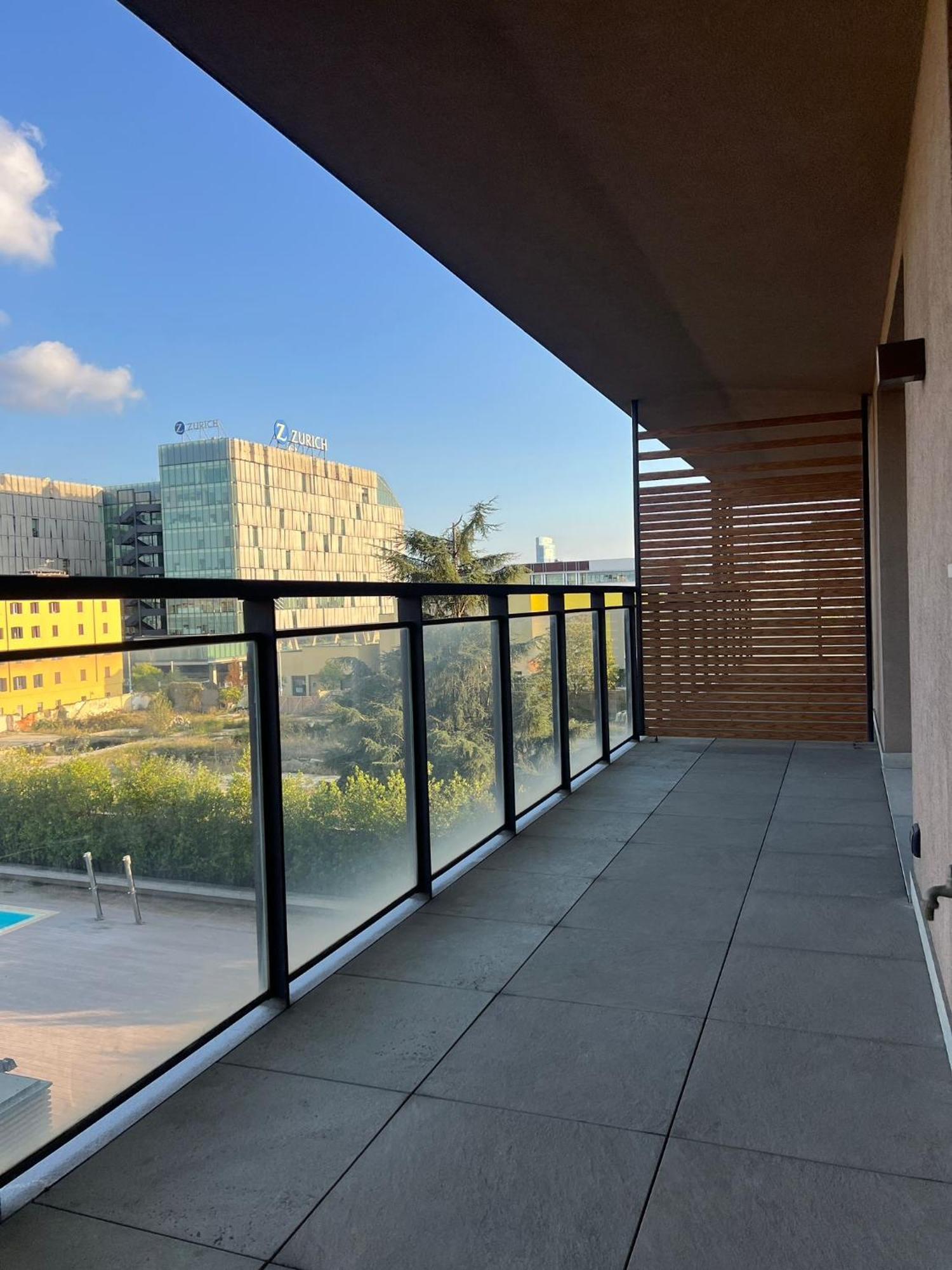 Apartment Giax Tower Premium Modern Milanese Flat With Gym Pool View & Box Milan